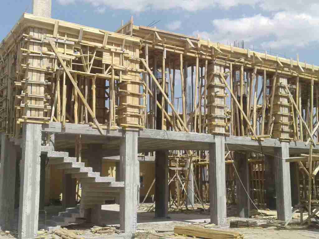 Gölova İnşaat Kalıpçısı